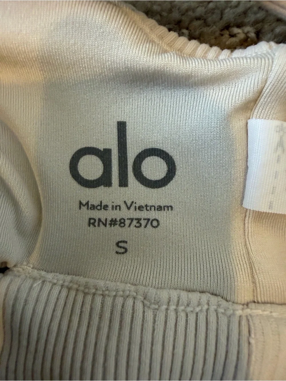 ALO Yoga White Ribbed Cutout Low-Back Sports Bra
